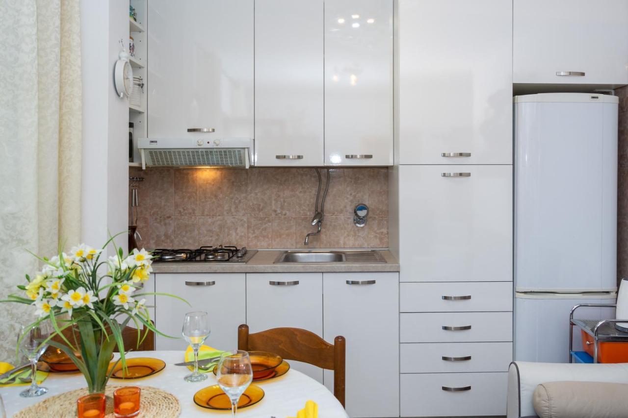 Apartman Dag Podstrana Exteriér fotografie