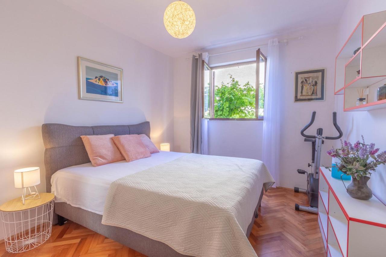 Apartman Dag Podstrana Exteriér fotografie