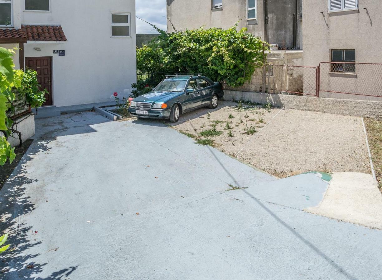 Apartman Dag Podstrana Exteriér fotografie